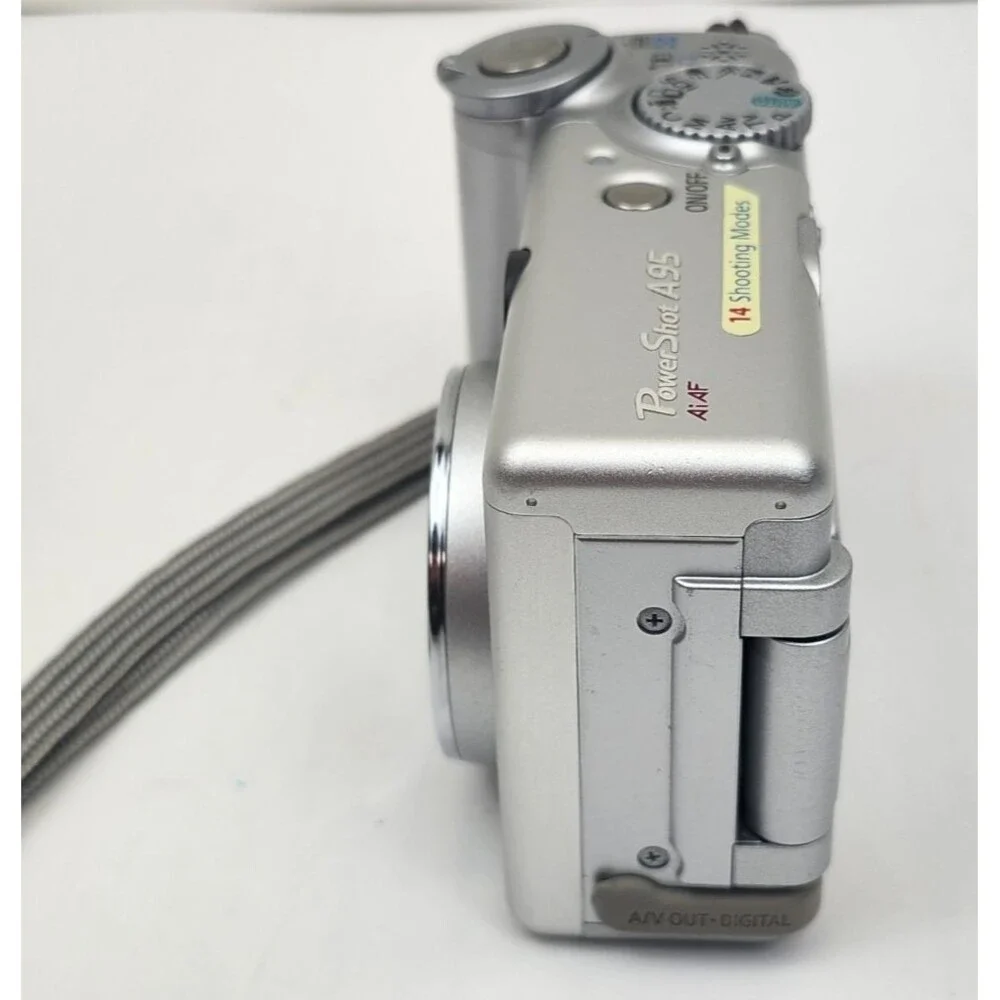 Canon PowerShot A95 Digital Camera 5.0 MP Silver w/ Accessories For Repair